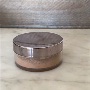 MaryKay Mineral Powder Foundation (color -Beige 2)